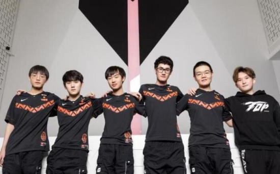 裂变天地S2瑞士轮精彩落幕 淘汰赛今天火热开启